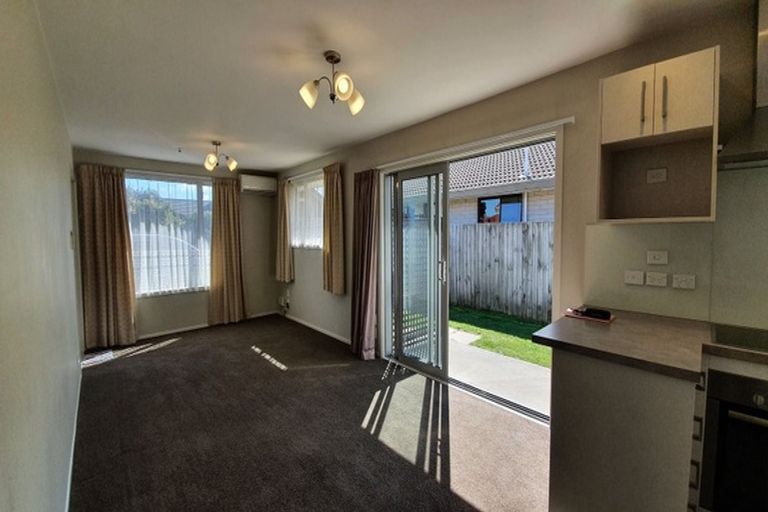 Photo of property in 2/19 Suva Street, Upper Riccarton, Christchurch, 8041
