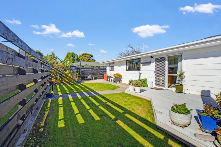 Photo of property in 4 Dove Place, Westbrook, Palmerston North, 4412