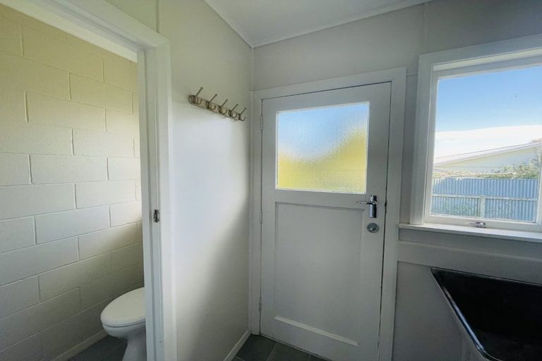 Photo of property in 4/14 Cornwall Road, Taradale, Napier, 4112