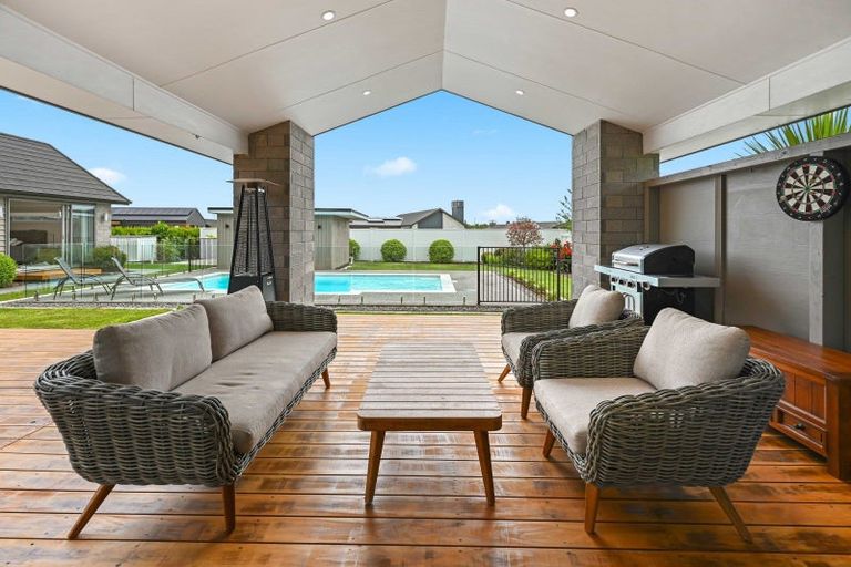 Photo of property in 5 Moemoea Place, Cambridge, 3434