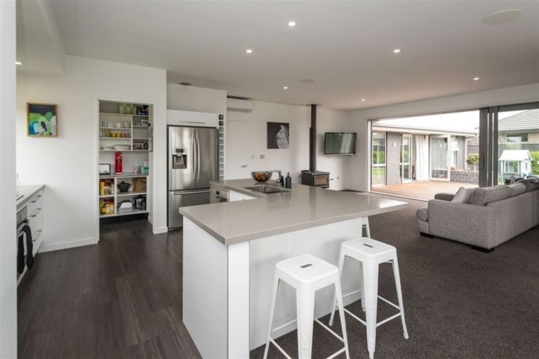 Photo of property in 3 New Creek Mews, Rolleston, 7614