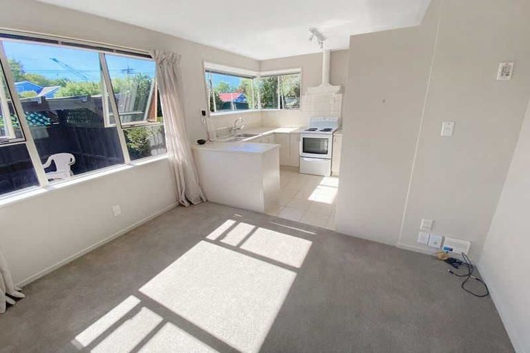 Photo of property in 135 Hawford Road, Opawa, Christchurch, 8023