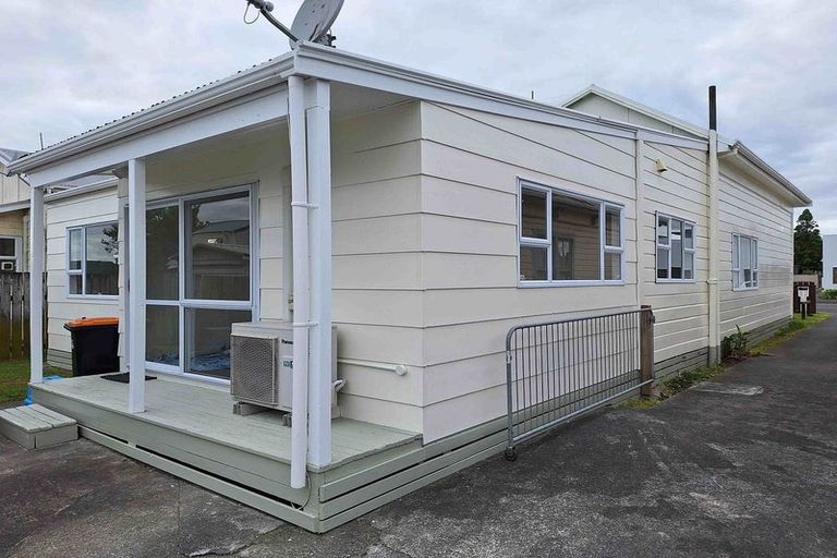 Photo of property in 217 Ferguson Street, Palmerston North, 4410