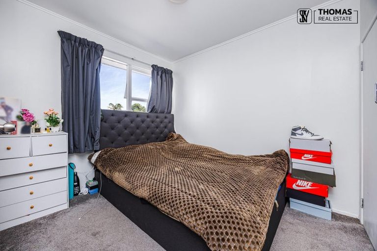 Photo of property in 10 Gainsborough Street, Manurewa, Auckland, 2102