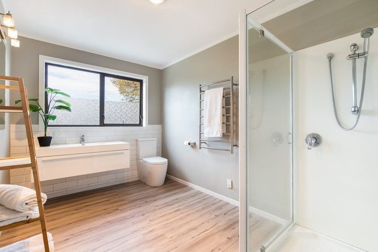 Photo of property in 123a Taylor Street, Cambridge, 3434