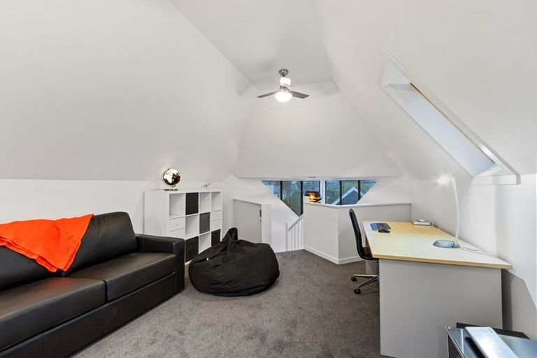 Photo of property in 2/36 Edgeware Road, St Albans, Christchurch, 8014