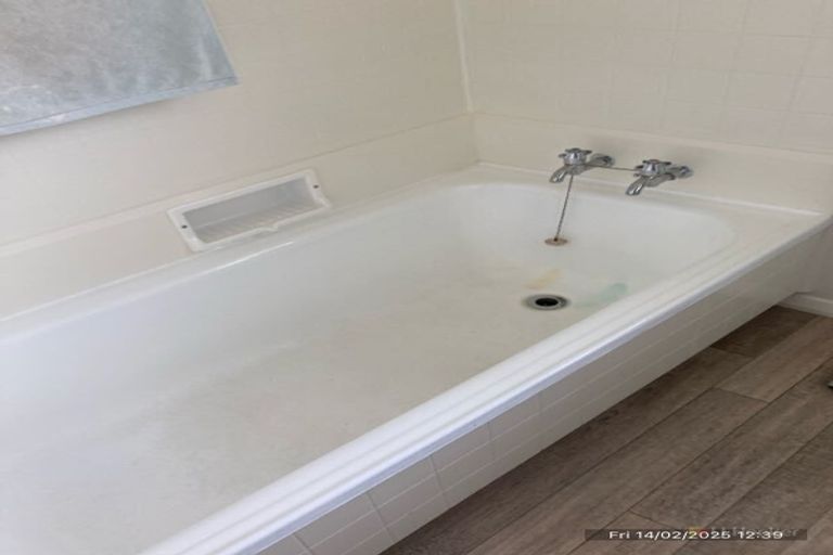 Photo of property in 4 Carlisle Street, Waimate, 7924