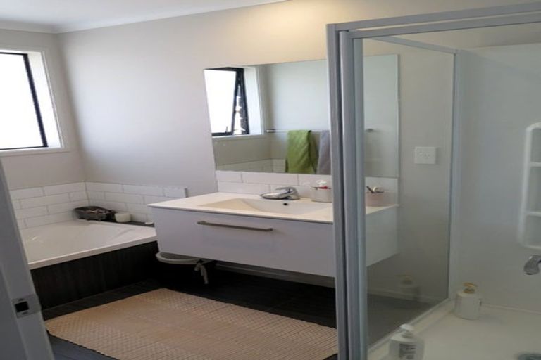 Photo of property in 54 Hastings Road, Pyes Pa, Tauranga, 3112