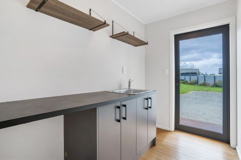 Photo of property in 19 Queen Street, Winton, 9720