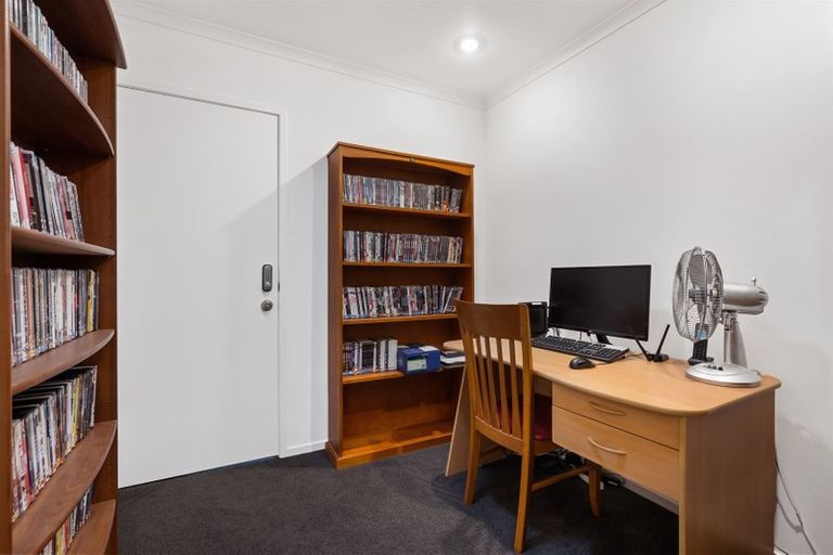 Photo of property in 73d Nile Road, Milford, Auckland, 0620