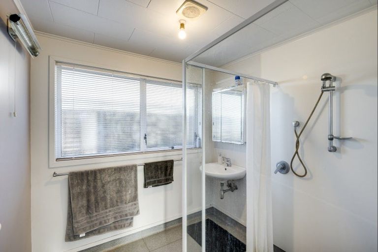 Photo of property in 2/8 Lee Road, Taradale, Napier, 4112