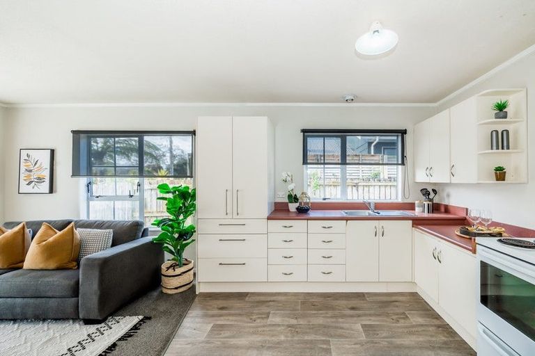 Photo of property in 4a Michael Road, Paraparaumu Beach, Paraparaumu, 5032