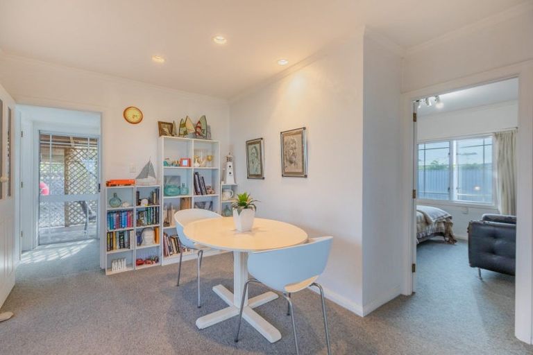 Photo of property in 200 Whirinaki Road, Eskdale, Napier, 4182