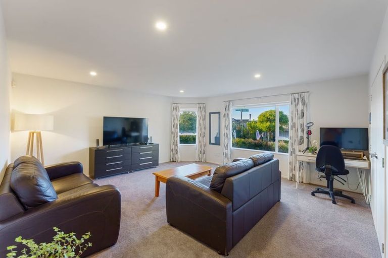 Photo of property in 324 Manly Street, Paraparaumu Beach, Paraparaumu, 5032