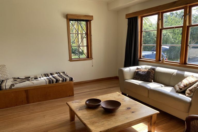 Photo of property in 6 Birdwood Street, Featherston, 5710