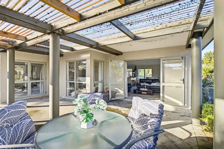Photo of property in 6 Holdsworth Drive, Otamatea, Whanganui, 4500