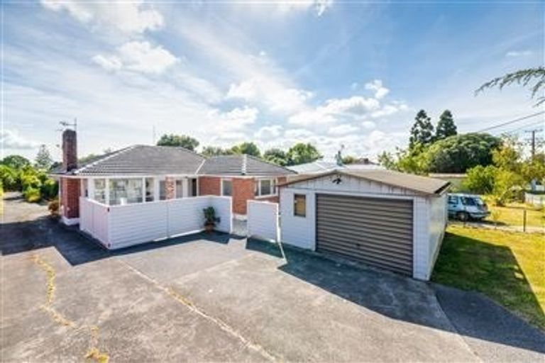 Photo of property in 47 Miro Street, New Lynn, Auckland, 0600