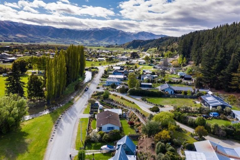 Photo of property in 52 Kingan Road, Luggate, Cromwell, 9383