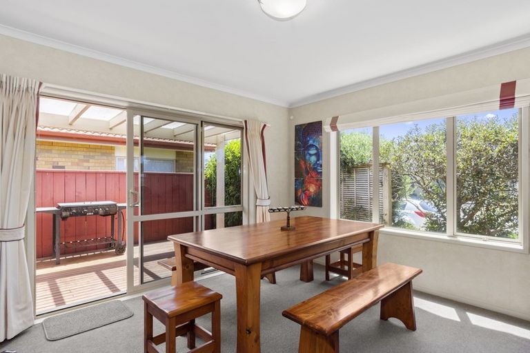 Photo of property in 3 Aspen Place, Papamoa Beach, Papamoa, 3118