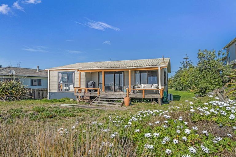 Photo of property in 73 Pukehina Parade, Pukehina, Te Puke, 3189