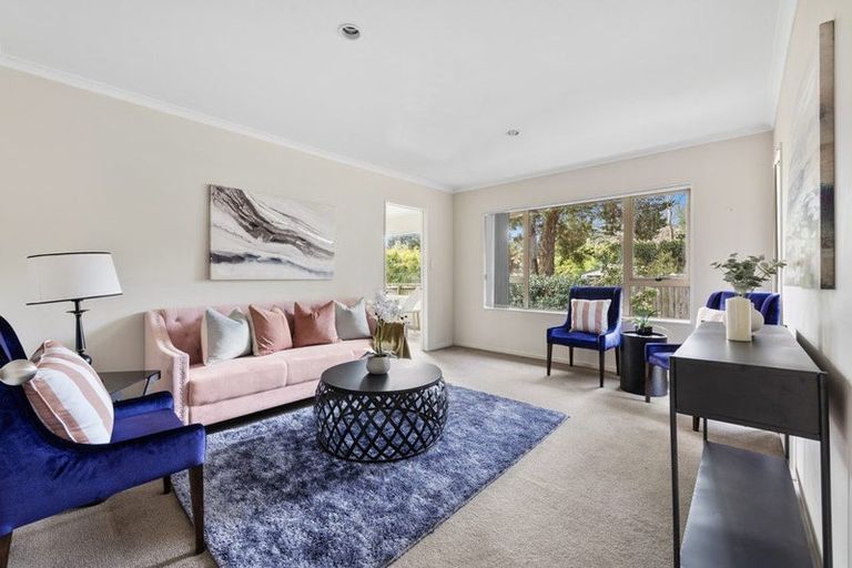 Photo of property in 17a Valley Road, Waiuku, 2123