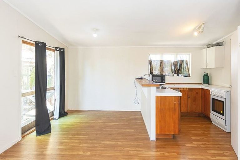 Photo of property in 2/101 Marne Road, Papakura, 2110