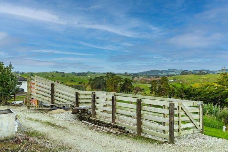 Photo of property in 40 Borrows Road, Wellsford, 0974