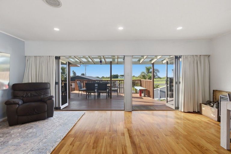 Photo of property in 476 Papamoa Beach Road, Papamoa Beach, Papamoa, 3118