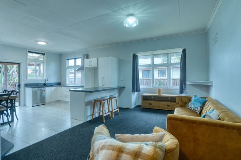 Photo of property in 71 Hoffman Street, Hokitika, 7810