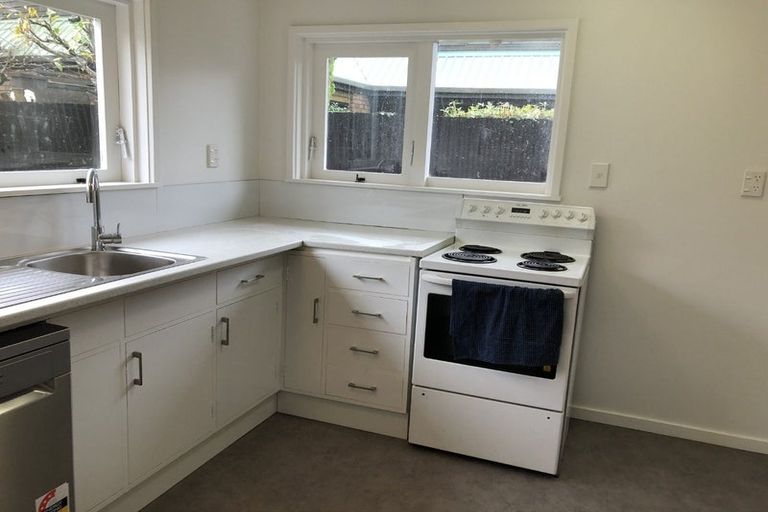 Photo of property in 96 Hinau Street, Riccarton, Christchurch, 8041