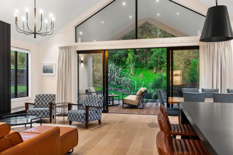 Photo of property in 8 Collings Drive, Lucas Heights, Albany, 0793