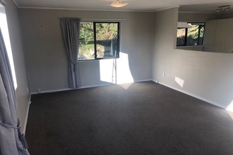 Photo of property in 25 Postgate Drive, Whitby, Porirua, 5024