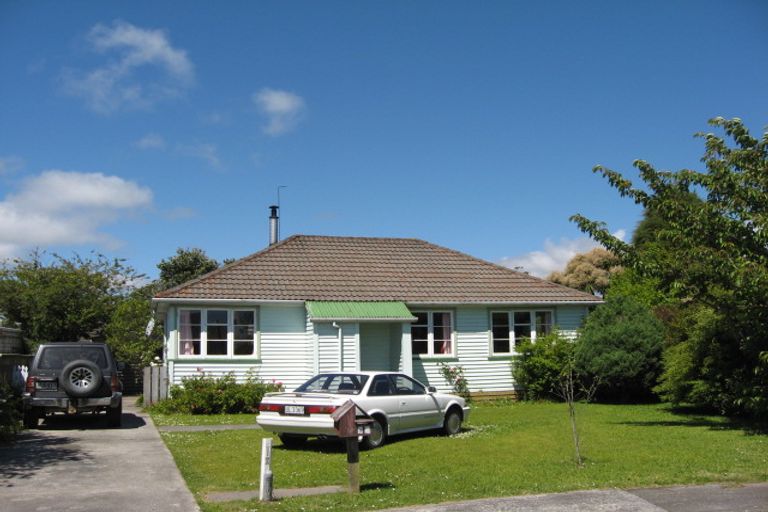 Photo of property in 14 Riley Place, Westport, 7825