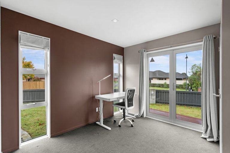 Photo of property in 16 Eaglesome Avenue, Aidanfield, Christchurch, 8025