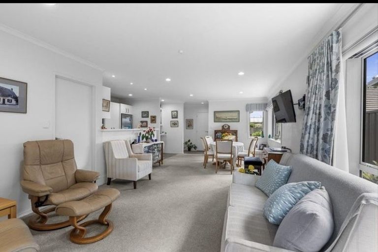 Photo of property in 45c Russley Drive, Mount Maunganui, 3116