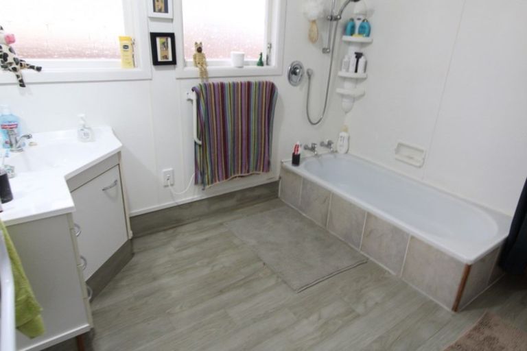 Photo of property in 38 Edinburgh Street, Tokoroa, 3420