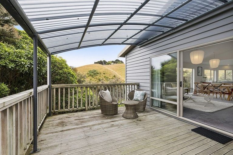 Photo of property in 58 Saint Ives Drive, Camborne, Porirua, 5026