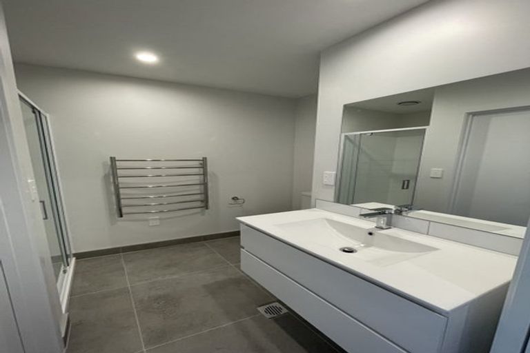 Photo of property in 14/3234 Great North Road, New Lynn, Auckland, 0600