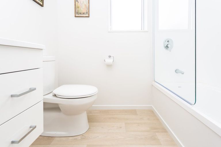 Photo of property in 9 Totara Drive, Duvauchelle, 7581