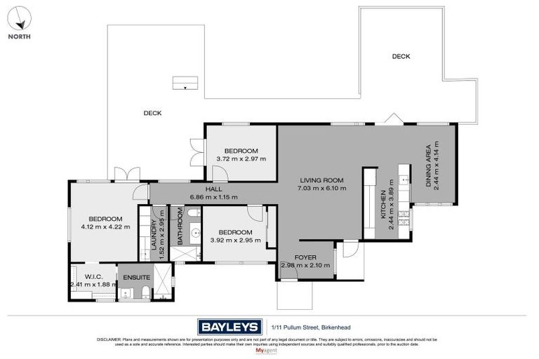 Photo of property in 1/11 Pullum Street, Birkenhead, Auckland, 0626