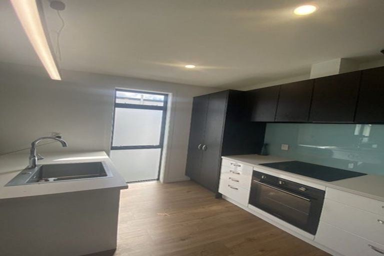 Photo of property in 40c Reeves Road, Pakuranga, Auckland, 2010