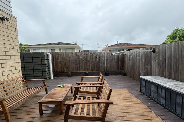 Photo of property in 1b Cromdale Avenue, Howick, Auckland, 2010