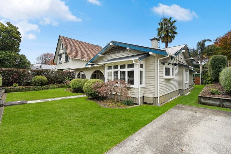 Photo of property in 2 George Street, Claudelands, Hamilton, 3214