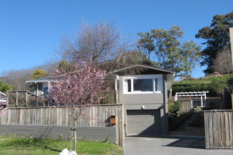 Photo of property in 2 Keirunga Road, Havelock North, 4130