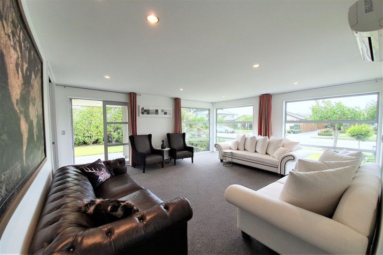 Photo of property in 35 Mistral Road, Northwood, Christchurch, 8051