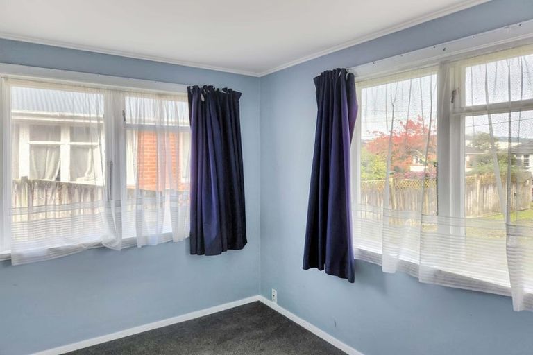 Photo of property in 17 Mchardie Street, Trentham, Upper Hutt, 5018