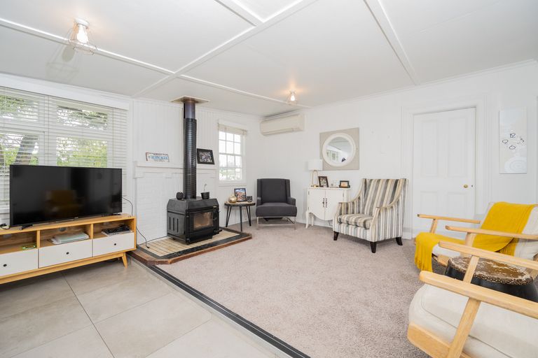 Photo of property in 6 Blyth Street, Clyde, 9330