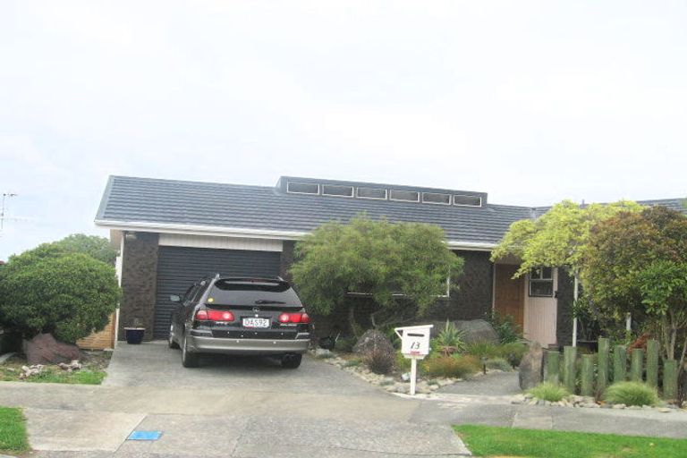 Photo of property in 13 Chestnut Grove, Maungaraki, Lower Hutt, 5010
