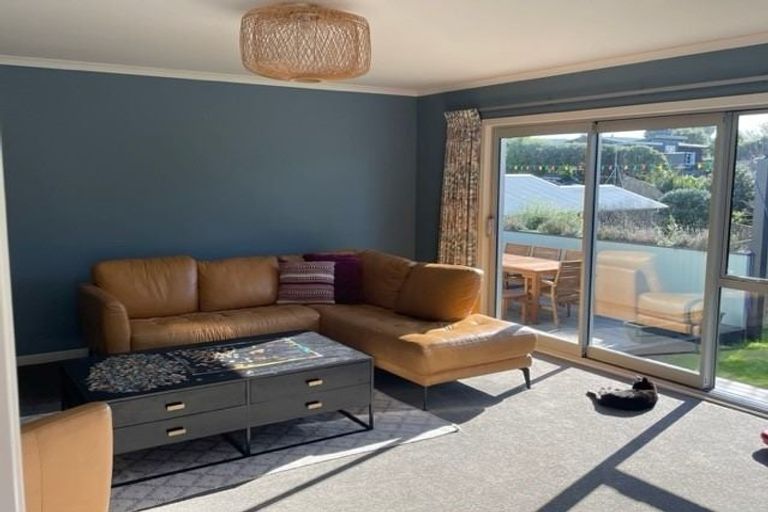 Photo of property in 19 Allen Road, Raumati Beach, Paraparaumu, 5032