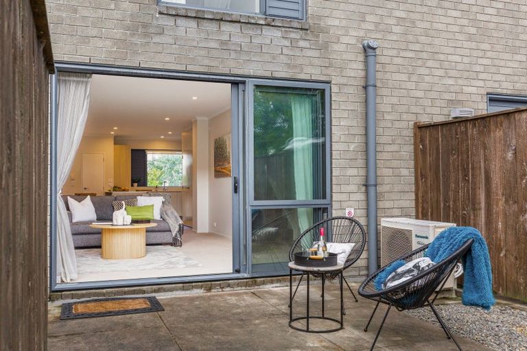 Photo of property in 18 Flounder Road, Hobsonville, Auckland, 0616